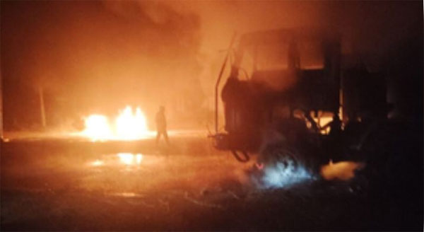 रांची में कोयला ट्रांसपोर्टिंग में लगे तीन वाहनों में लगाई आग, तीन महीने में ऐसी सात वारदात