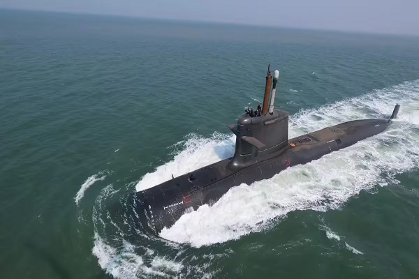 भारतीय नौसेना में शामिल हुए 'त्रिदेव', थर-थर कांपेंगे दुश्मन; जानिए खासियत