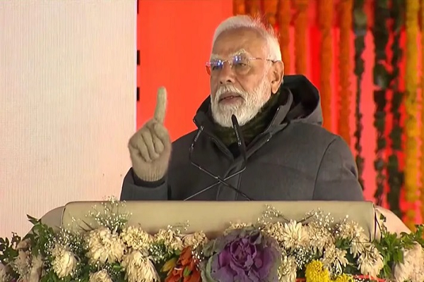 PM मोदी ने गणतंत्र दिवस पर देशवासियों को दी शुभकामनाएं