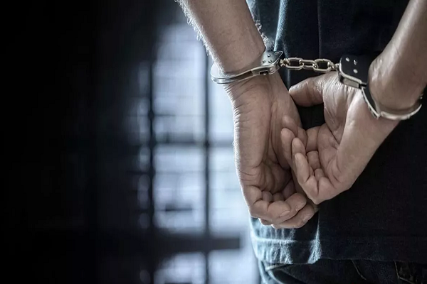 मुंबई में 7 और केरल में 2 बांग्लादेशी घुसपैठिए गिरफ्तार, ढाका में बांग्लादेशी अभिनेत्री मेहर अफरोज हिरासत में