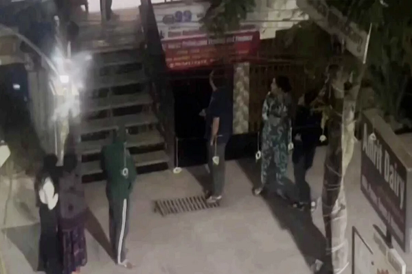 भूकंप आने पर खुद को कैसे रखें सुरक्षित; क्या करें और क्या न करें? जानिए सबकुछ