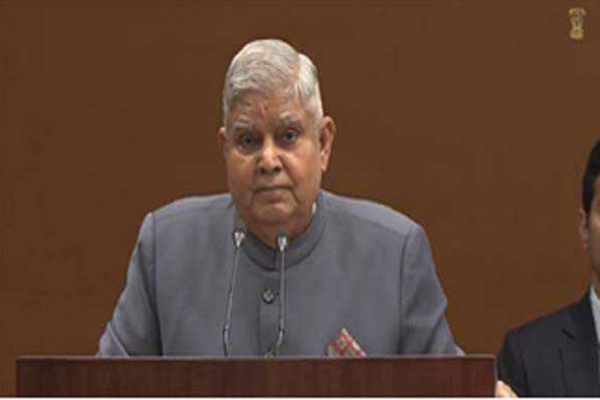 किसी भी देश की सांस्कृतिक विरासत का प्रामाणिक स्तंभ है भाषा: धनखड़