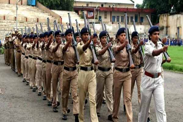 3 सगी बहनों ने उत्तर प्रदेश पुलिस कांस्टेबल भर्ती परीक्षा पास की