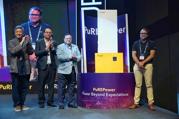 स्वच्छ ऊर्जा के सफर में बढ़ते हुए एनर्जी स्टोरेज प्रोडक्ट्स लॉन्च