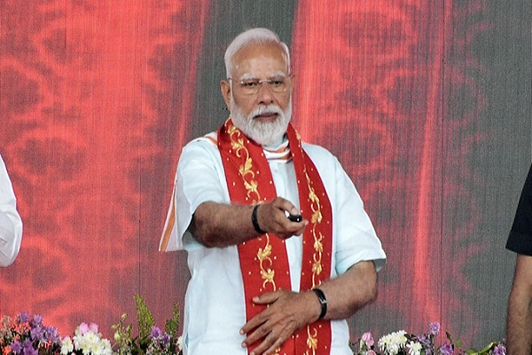 प्रधानमंत्री मोदी ने देशवासियों को बैसाखी की शुभकामनाएं दीं