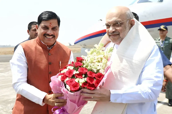 भोपाल में गृहमंत्री अमित शाह, मोहन कैबिनेट के साथ लंच के बाद सहकारिता सम्मेलन में हुए शामिल