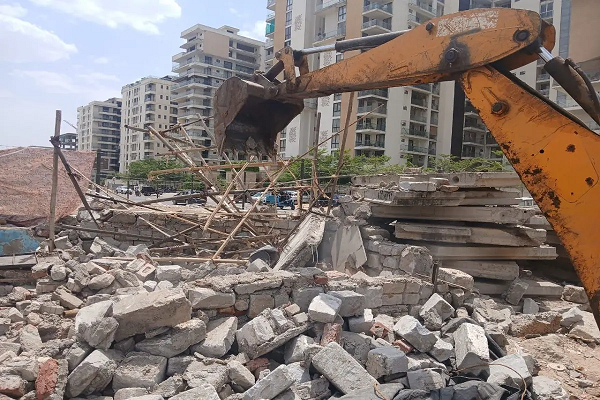 सरकारी भूमि मुक्त, अवैध कॉलोनी ध्वस्त