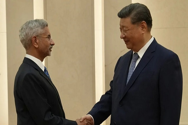 चीन के राष्ट्रपति शी जिनपिंग से मिले विदेश मंत्री एस जयशंकर