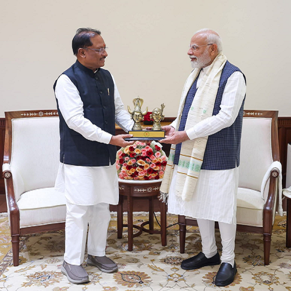 प्रधानमंत्री श्री नरेंद्र मोदी से मिले मुख्यमंत्री श्री विष्णुदेव साय &ndash; छत्तीसगढ़ के विकास को मिली नई रफ्तार
