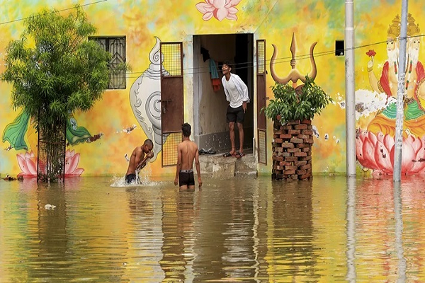 सिक्किम-असम में भारी बारिश को लेकर रेड अलर्ट