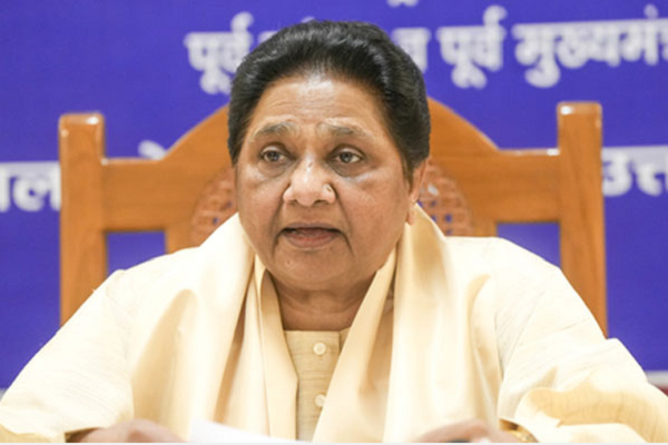 बसपा न एनडीए में है और न ही इंडी गठबंधन में : मायावती