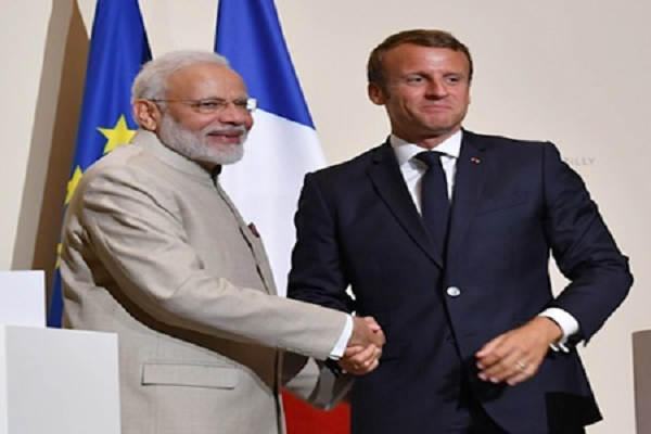प्रधानमंत्री नरेन्द्र मोदी को राष्ट्रपति मैक्रों का कॉल आया,