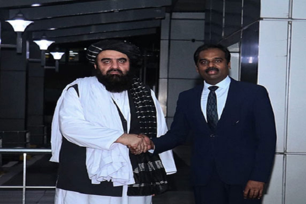 अफगानिस्तान के विदेश मंत्री मुत्ताकी पहुंचे दिल्ली