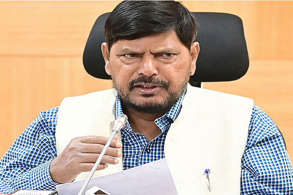 महाबोधि मंदिर का प्रबंधन बौद्ध समुदाय को सौंपा जाना चाहिए : रामदास आठवले
