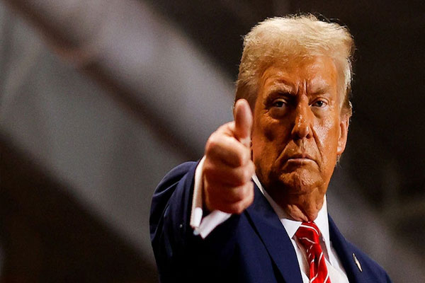 ट्रंप ने विज्ञापन विवाद को लेकर कनाडा पर 10 प्रतिशत अतिरिक्त टैरिफ लगाया