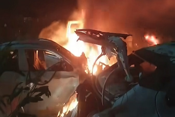 बड़े हमले की थी तैयारी? पुलवामा से जुड़े दिल्ली ब्लास्ट के तार, कड़ी जोड़ने में लगी एजेंसियां...