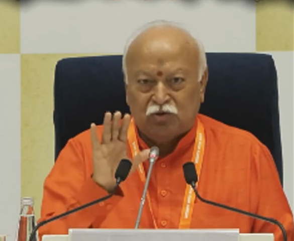  RSS प्रमुख मोहन भागवत पहुंचे वृंदावन, संघ के विभिन्न कार्यक्रमों में लेंगे हिस्सा