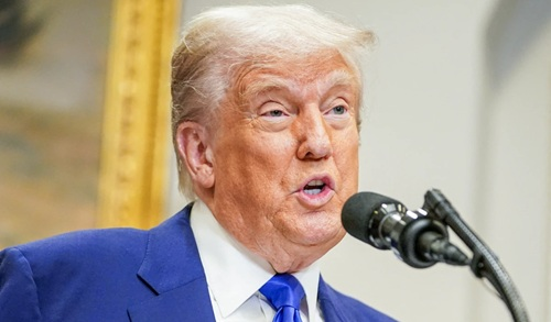 ट्रंप ने होर्मुज स्ट्रेट को लेकर ईरान को दी नई धमकी