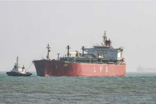 टेक्सास से एलपीजी लेकर आ रहा जहाज भारत पहुंचा