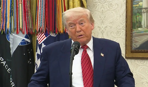 ईरान जंग में अपने घर में ही 'हार' गए ट्रंप, गिर गई लोकप्रियता, सर्वे ने उड़ाए होश!