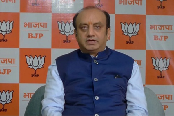 ब्रिक्स समिट के डिनर मेन्यू पर कांग्रेस की टिप्पणी पर भड़की बीजेपी, सुधांशु त्रिवेदी ने घेरा