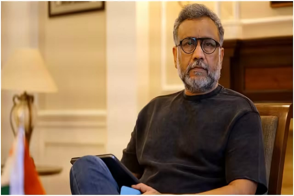 महात्मा गांधी की कहानी से जुड़ी फिल्म को लेकर अनुभव सिन्हा ने बताया फिल्ममेकर्स का फर्ज