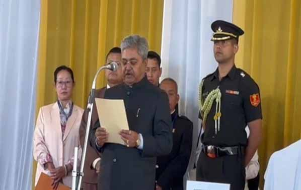 सिक्किम के नवनियुक्त राज्यपाल दुष्यंत कुमार गौतम ने ली शपथ