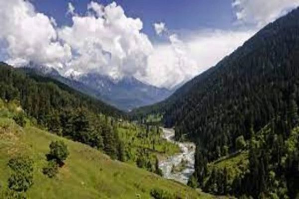 जम्मू-कश्मीर में घूमने की 10 सबसे खूबसूरत और सुंदर जगहें: Jammu and Kashmir Tourism