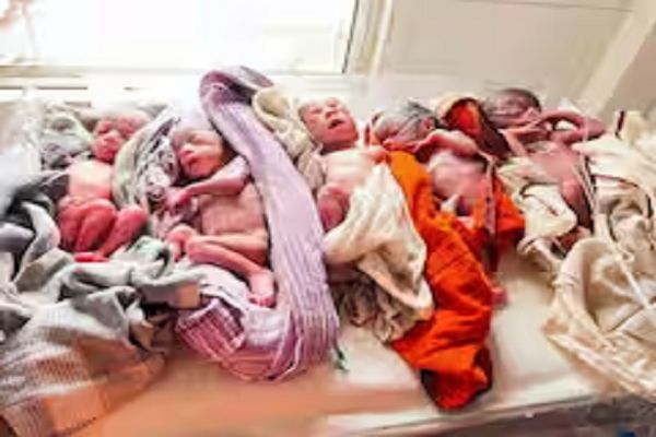 किशनगंज में महिला ने एक साथ दिया 5 बेटियों को जन्म, मां के साथ सभी बच्चे स्वस्थ