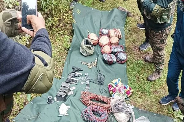 जम्मू-कश्मीर को दहलाने की साजिश को सुरक्षाबलों ने किया नाकाम