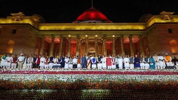 PM मोदी के नए मंत्रिमंडल में 99 प्रतिशत मंत्री हैं करोड़पति