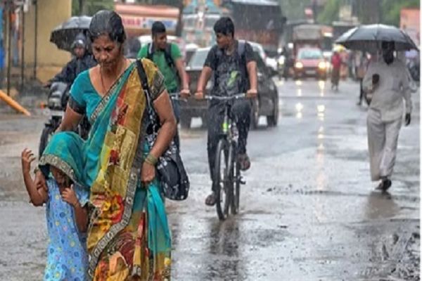 दिल्ली समेत देश भर के 19 राज्यों में भारी बारिश की चेतावनी