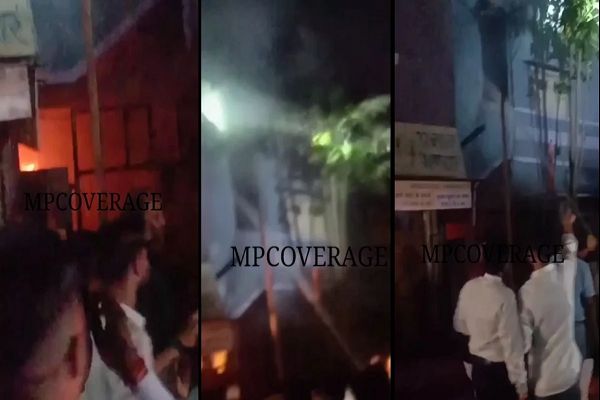  रेस्क्यू टीम ने 3 लोगों को बाहर निकाला