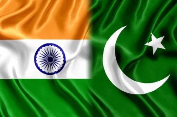  भारत से बातचीत के लिए बेकरार कंगाल पाकिस्तान, शहबाज शरीफ सरकार ने फिर किया इशारा, क्या पिघलेंगे जयशंकर?