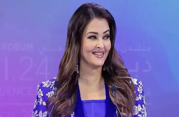  ऐश्वर्या राय ने अपने नाम से हटाया बच्चन सरनेम? तलाक की अफवाहों के बीच जानिए वायरल वीडियो का सच