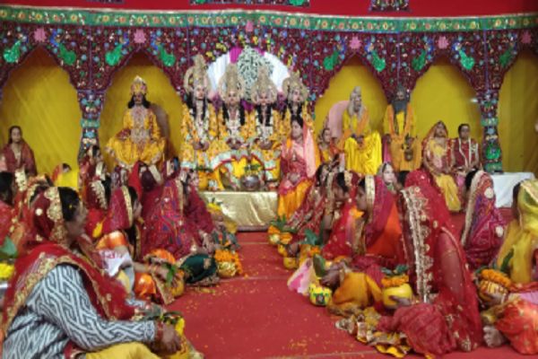 बक्सर में हुआ सिया-रघुवीर विवाह, अद्भुत आयोजन का दिखा अलौकिक नजारा