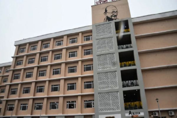  बापू परीक्षा केंद्र पर हंगामा करने वालों की पहचान में जुटी बिहार पुलिस