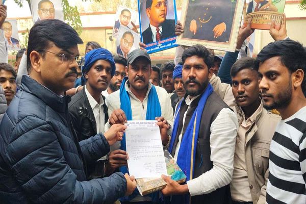 जब हमारे गले में मटकी और झाड़ू बंधे होते थे तब अमित शाह कहां थे?- भीम आर्मी