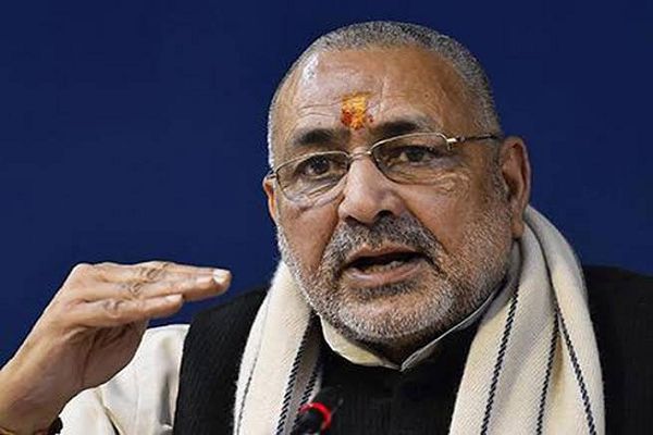  अन्ना हजारे को धोखा दिया, केजरीवाल सबसे बड़े धोखेबाज : गिरिराज सिंह