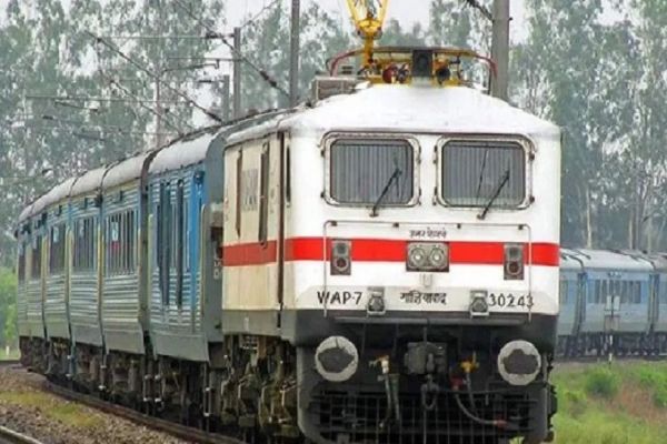 रेलवे यात्रियों के अधिकारों की रक्षा करने में एक ऐतिहासिक निर्णय है: डीजी आरपीएफ