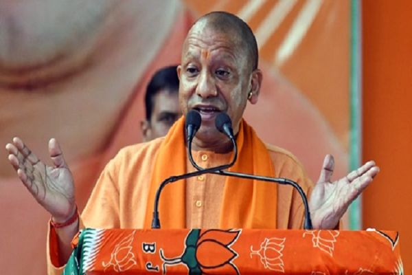 बेटियां ईश्वर का उपहार हैं, संस्कारों का विस्तार हैं: योगी आदित्यनाथ