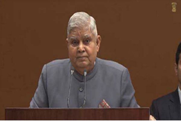 किसी भी देश की सांस्कृतिक विरासत का प्रामाणिक स्तंभ है भाषा: धनखड़