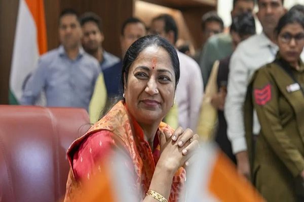  एक्शन में सीएम रेखा, पीएम मोदी से आज करेंगी मुलाकात