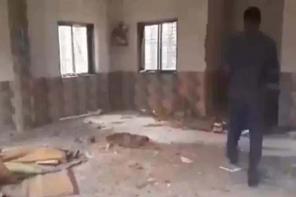 महाराष्ट्र के बीड में रमजान के दौरान मस्जिद में विस्फोट, मौके पर पहुंची पुलिस और फायर ब्रिगेड