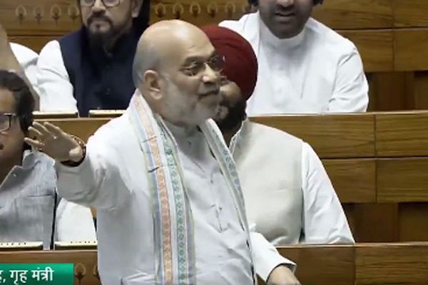 आधी रात वक्फ संशोधन विधेयक लोकसभा में पारित