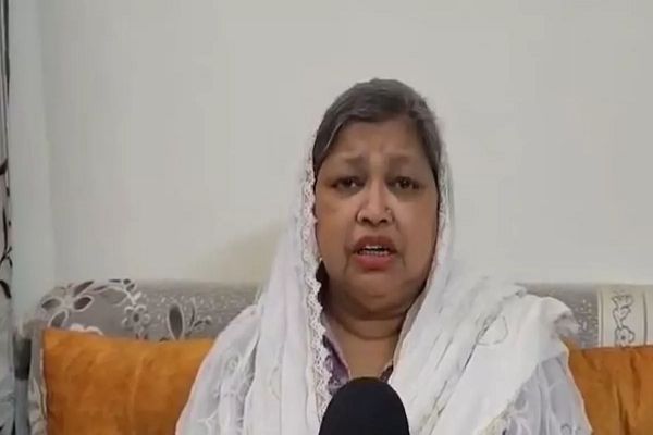 'सभी ने वोट बैंक की राजनीति की, लेकिन मोदी सरकार ने...',वक्फ बिल के समर्थन में ऑल इंडिया मुस्लिम वुमेन पर्सनल लॉ बोर्ड