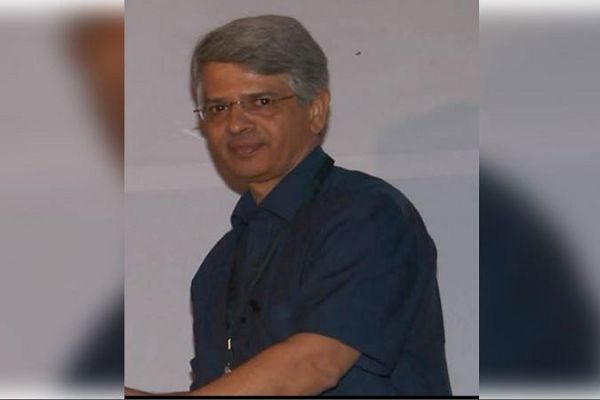 सोलापुर के प्रसिद्ध न्यूरोसर्जन डॉ. शिरीष वलसांगकर ने की खुदकुशी