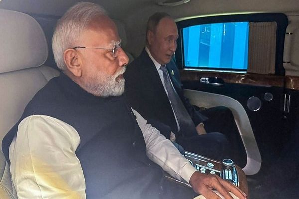 क्या पीएम मोदी की हत्या की साजिश नाकाम हुई? ढाका में CIA अधिकारी की मौत से उठे कई सवाल...