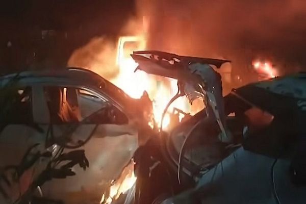 बड़े हमले की थी तैयारी? पुलवामा से जुड़े दिल्ली ब्लास्ट के तार, कड़ी जोड़ने में लगी एजेंसियां...