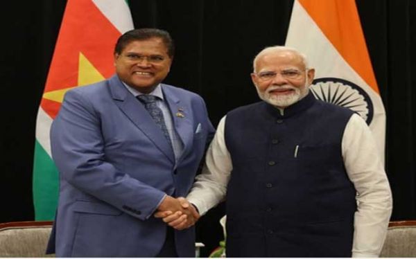 सूरीनाम के पूर्व राष्ट्रपति चंद्रिका प्रसाद संतोखी का निधन; पीएम मोदी ने दुख जताया